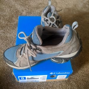 Columbia hiking shoes